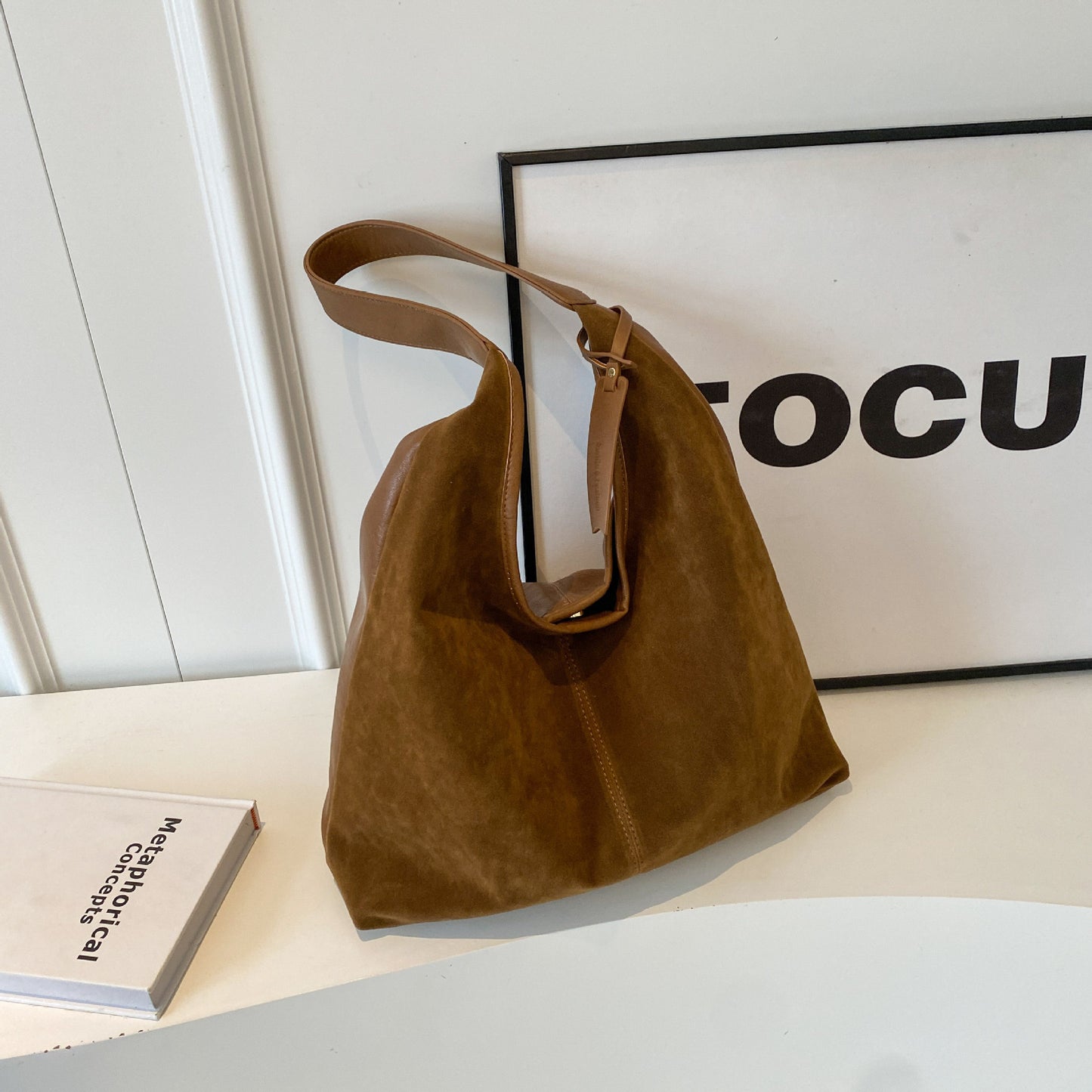 Sac à bandoulière vintage en daim